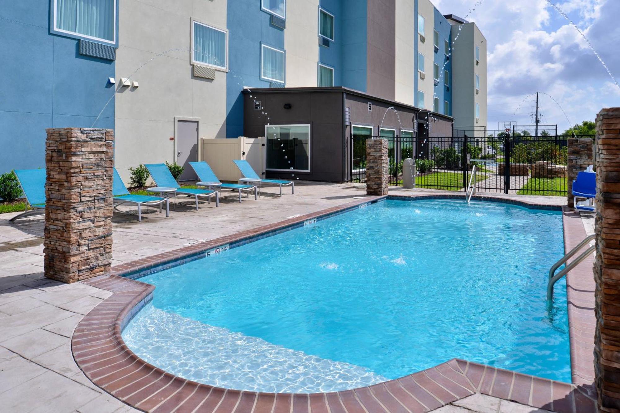 Towneplace Suites By Marriott Laplace Luaran gambar